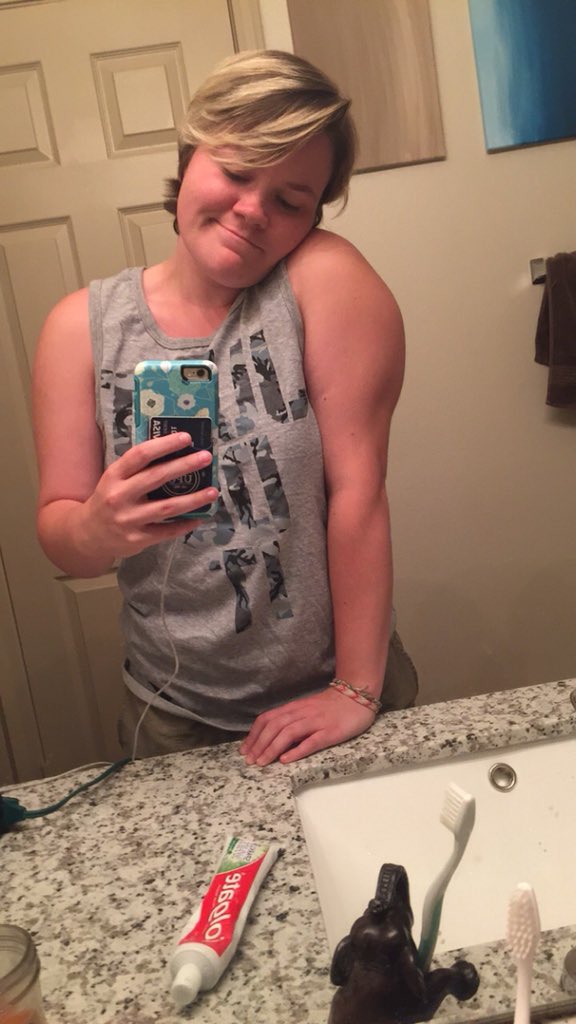 cclay1115's tweet photo. #BodyByBeer jk. Not where I wanna be yet but working toward it. 35 down, more to go. https://t.co/NTKYxvmnJ5