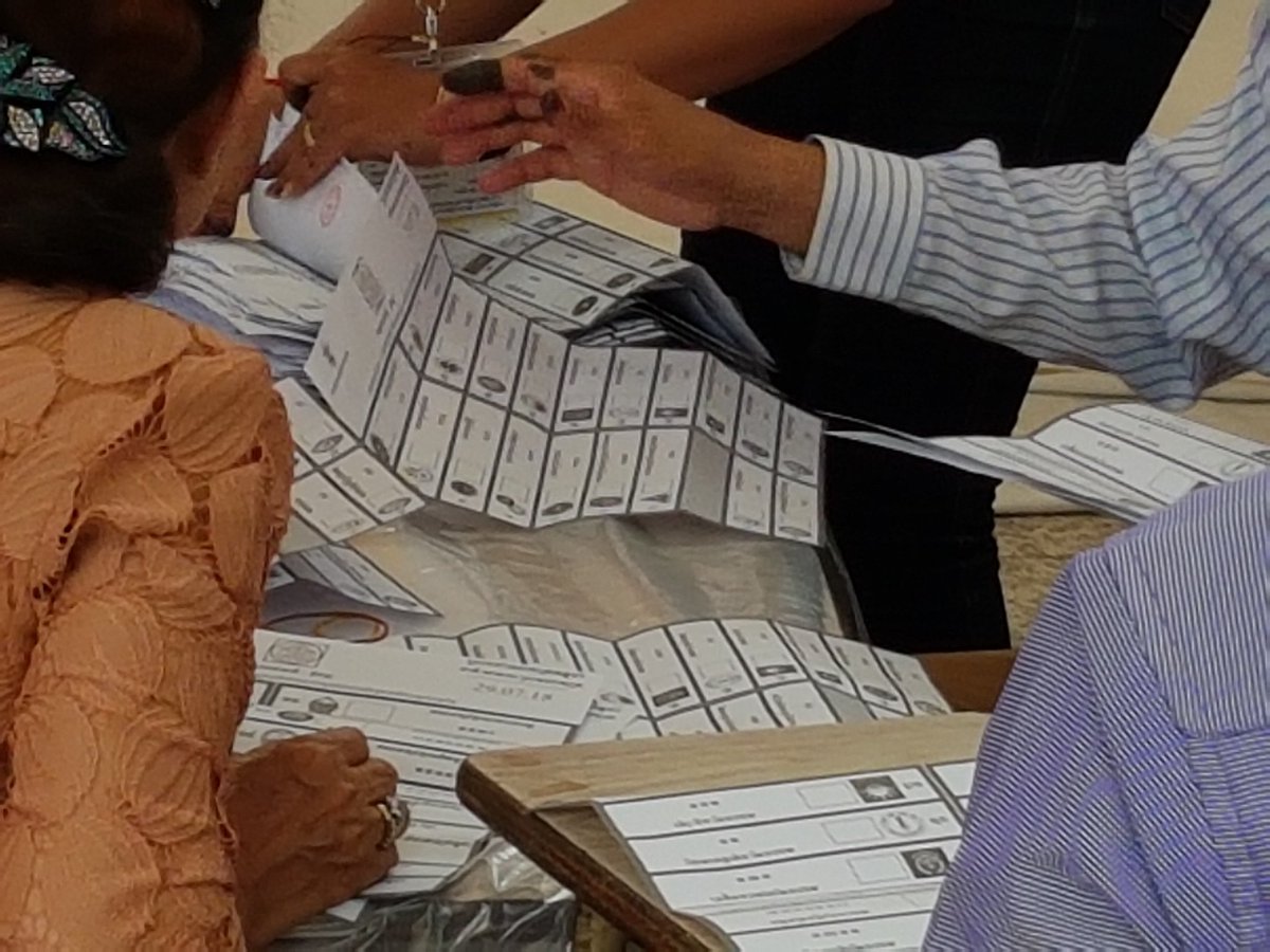 MayWongST's tweet image. So far #Cambodia National Election Committee says no party has called for a recount of the #CambodiaElection2018 votes at any of the 25 provinces. The ruling Cambodian People's Party #CPP led by PM #HunSen won more than 82% of votes cast by some 7 million voters