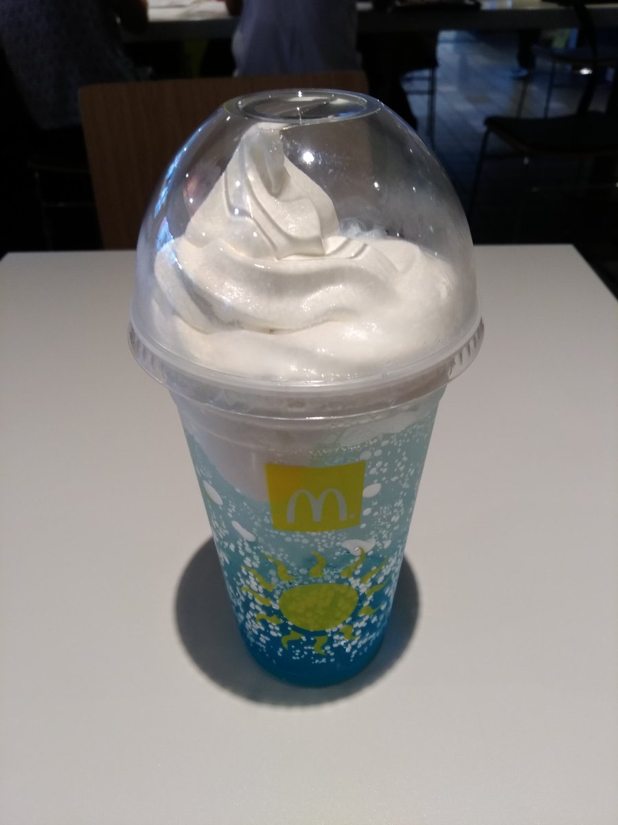マックフロートブルーハワイ マックフロートブルーハワイ