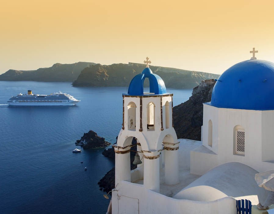 ¡Aún estás a tiempo! ¡Déjate seducir por un #crucero por las Islas Griegas! Costa bit.ly/2ITnLoy