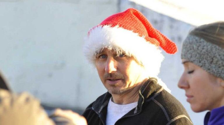 moneymosh12's tweet photo. Not being able to sleep before the MLB trade deadline is the equivalent to not being able to sleep the night before Christmas as a kid. Hopefully, this man comes down every Yankees fans chimney. #SantaCash https://t.co/VdZhmrD8FJ