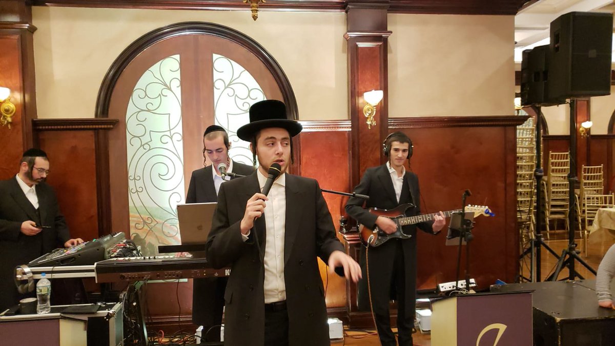 Last Week At A Wedding in monroe With #lipa brach production