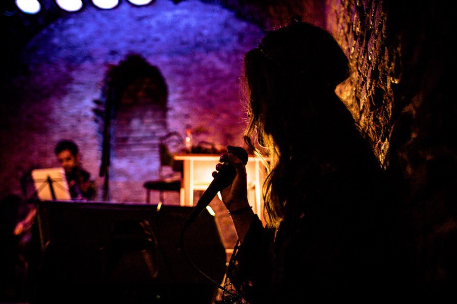 laphille's tweet photo. Os informamos de que el próximo día  viernes 3 a las 23.00 en el palacio de Arenas De San Pedro @Novanamusic dará su último concierto de verano en la presentación de su primer disco “VISCERAL”.Si os apetece pasar una noche de buena musica al aire libre no podéis faltar!#Musica https://t.co/slCq8lu8VF