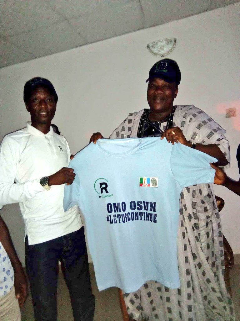 alabiwale29's tweet photo. I led Team R-Connect to the Chairman of @OsunApc, Prince Adegboyega Famodun on Sunday and Speaker of the State House of Assembly, Rt. Hon @NajeemFSalaam on Monday as we unveil our project for the forthcoming Gubernatorial Poll in Osun. 👇👇👇

OMO OSUN #LetUsContinue 'WITH APC' https://t.co/QS78EXgyYe