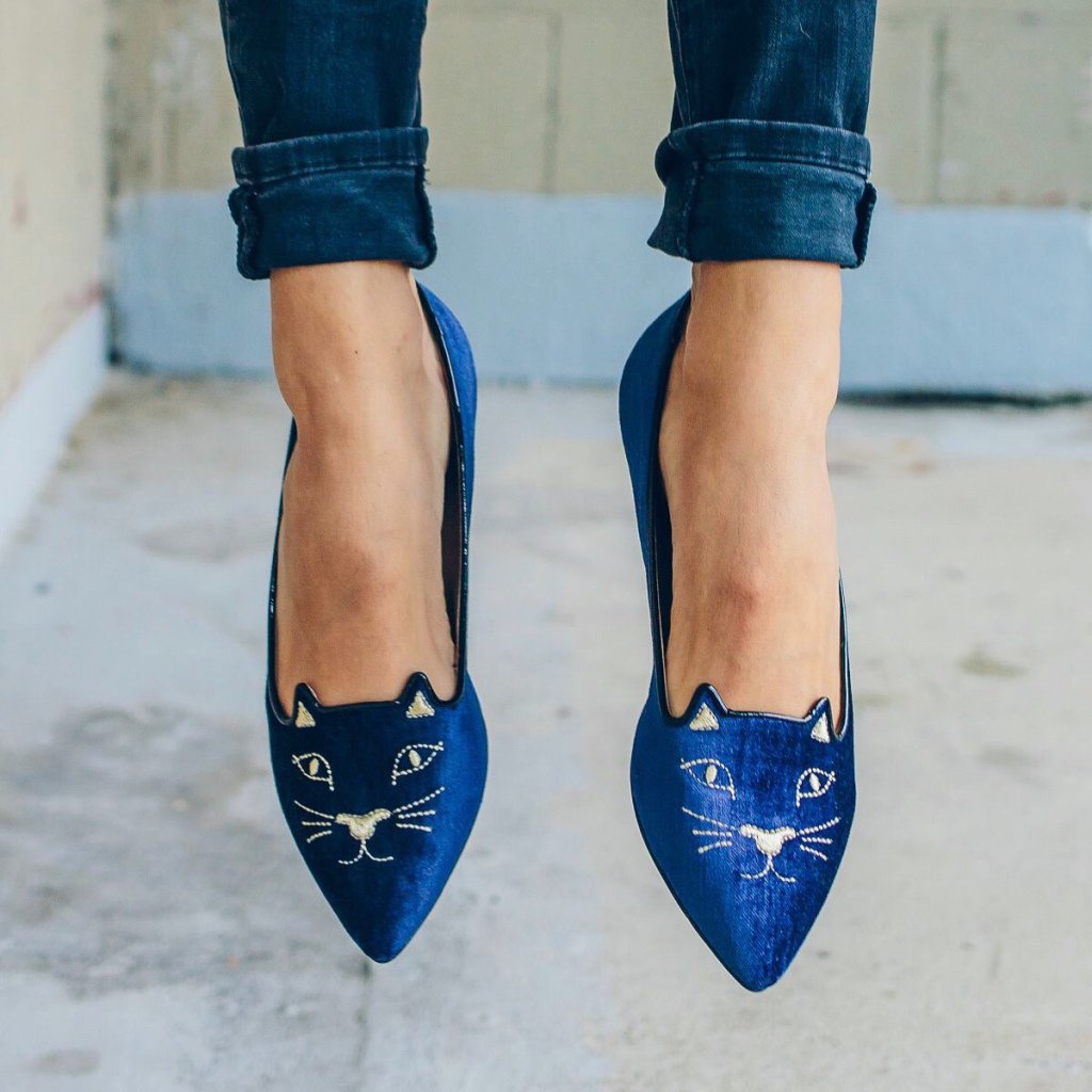 CellarDoorFam's tweet photo. #shoeporn #KittyFlats https://t.co/QG2mV7Sfsa https://t.co/GS5RX59p2q