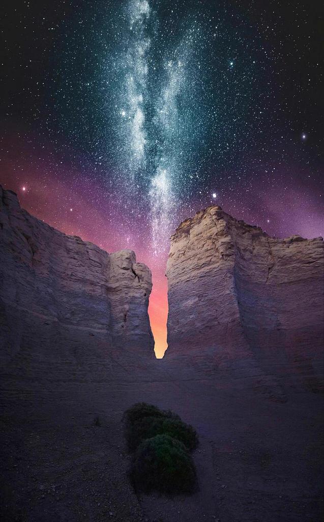 worIdspaces's tweet image. Night Sky. Ch👌💐🎂