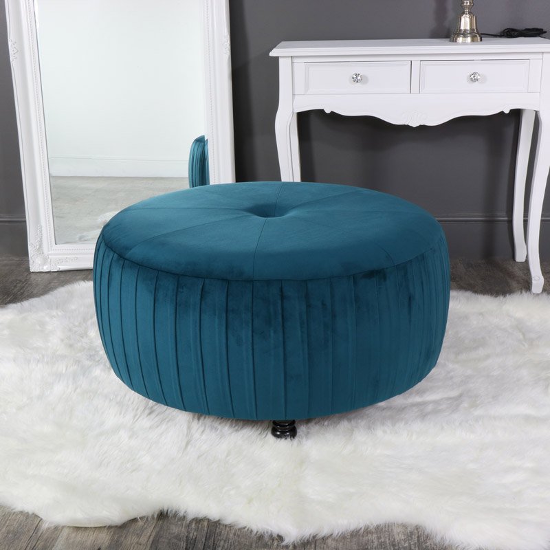MelodyPress's tweet photo. OMG!
I am loving this new in teal pouffe!!!
Where would you put yours?
#teal #velvet #press #journo https://t.co/u3MSOR10GG