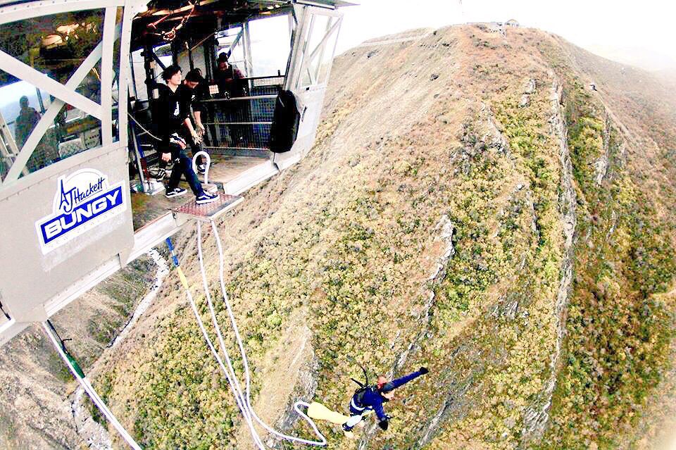 vickymano92's tweet photo. “ Take every chance drop every fear. Above all don’t fear difficult moments. Embrace it “ #ididit https://t.co/t623uwDQw4