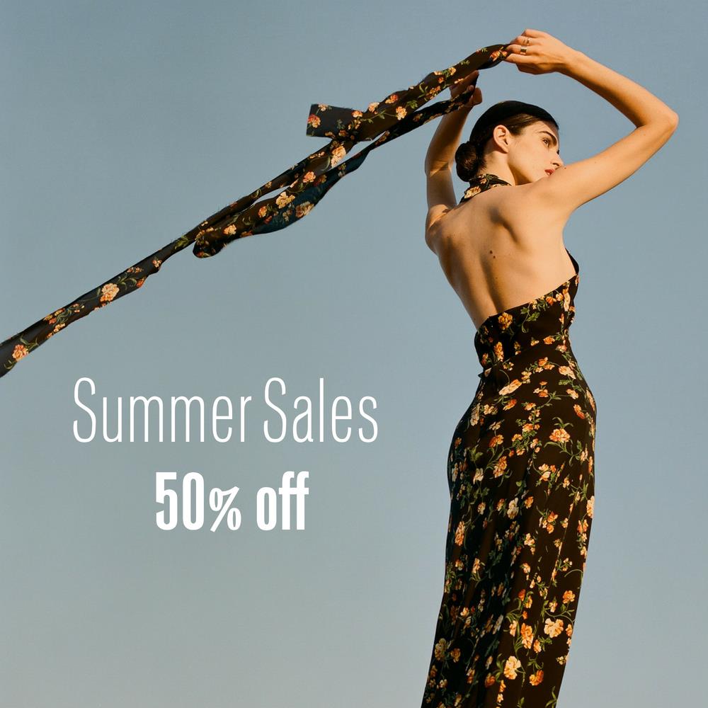 IsabeldePedro's tweet photo. Summer Sales 😍 Blazers, dresses, skirts, pants and much more with 50% discount. 
 
 https://t.co/CVFi9l0Ww0 https://t.co/GJBaDwi7n1