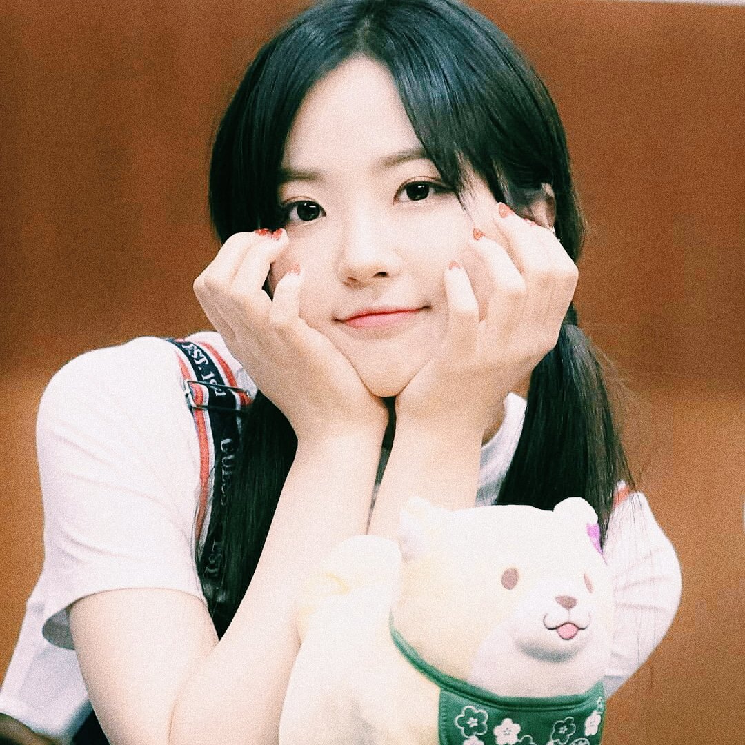 saysankyu's tweet photo. ❍ ELRIS ㅡ Hyeseong packs .ㅅ.
✎retweet or love if you save my edit✧
#kpoppacks #kpoplayout #kpopaesthethics #packs #layout #hyeseong #mixnine #elris #blris #aesthetics #layoutsupplier #mariposeisa #icons #packs #layout https://t.co/zgRLC4gUDB
