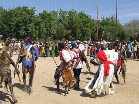 Ibrahimlamdo's tweet photo. Je suis fière d'être africain. Malgré qu'il y'a rient dans la tête https://t.co/4ba5CPwYIN
