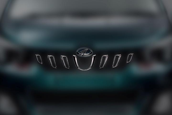 carblogindia's tweet photo. .@MahindraRise has christened their upcoming new MPV at the #marazzo. Here are five big things that you should know about this #Shark inspired car! >https://t.co/iveMANM9iP
@MahindraMarazzo #MahindraU321 #MahindraMarazzo #Mahindra https://t.co/xHibcfvJDF
