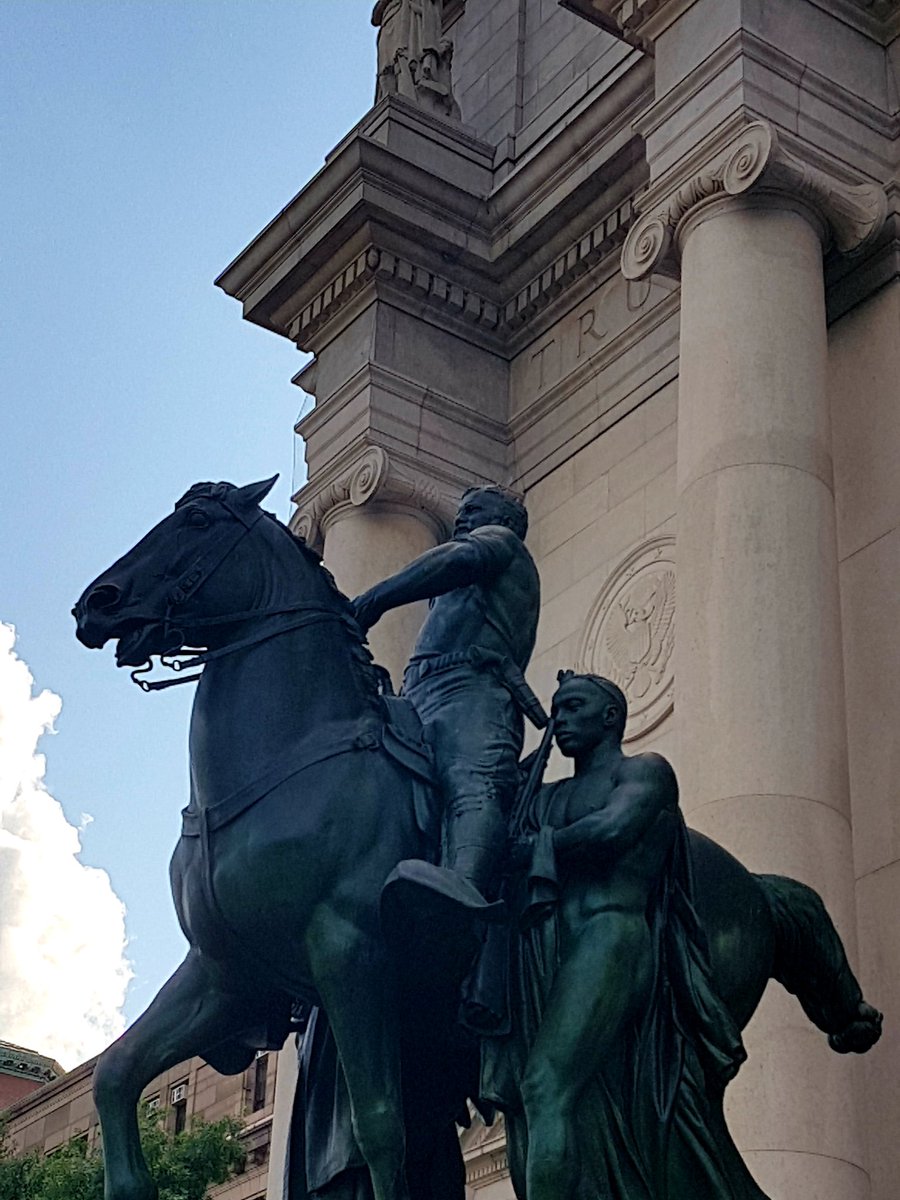 littlegaudy's tweet photo. Good morning, General. Time's coming for you to stand down.
#MuseumsAreNotNeutral
#MuseumDetox
#NATSCA2017 https://t.co/qBO6mZB7hC