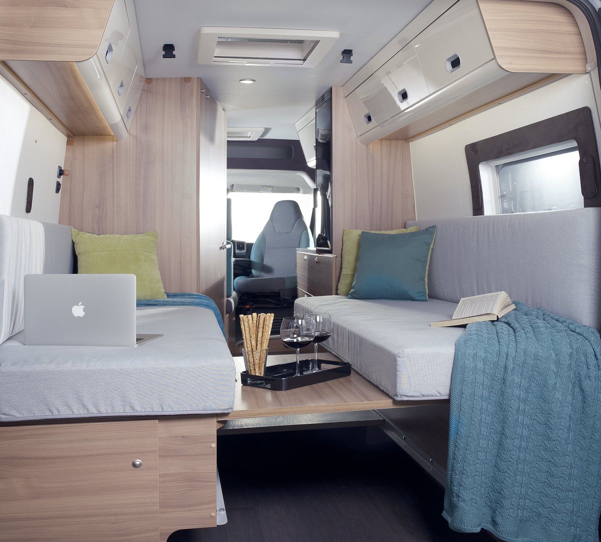 SunLivingUK's tweet photo. Explore new spaces! New Sun Living Exclusive features such as the optional Hammock Concept Bed in the V65SL, which can be removed when not in use, freeing up new living spaces to enjoy. #explorenewspaces #motorhome #vanlife #camping #TravelTuesday #escape #embracetheoutdoors https://t.co/xl31mgmryy