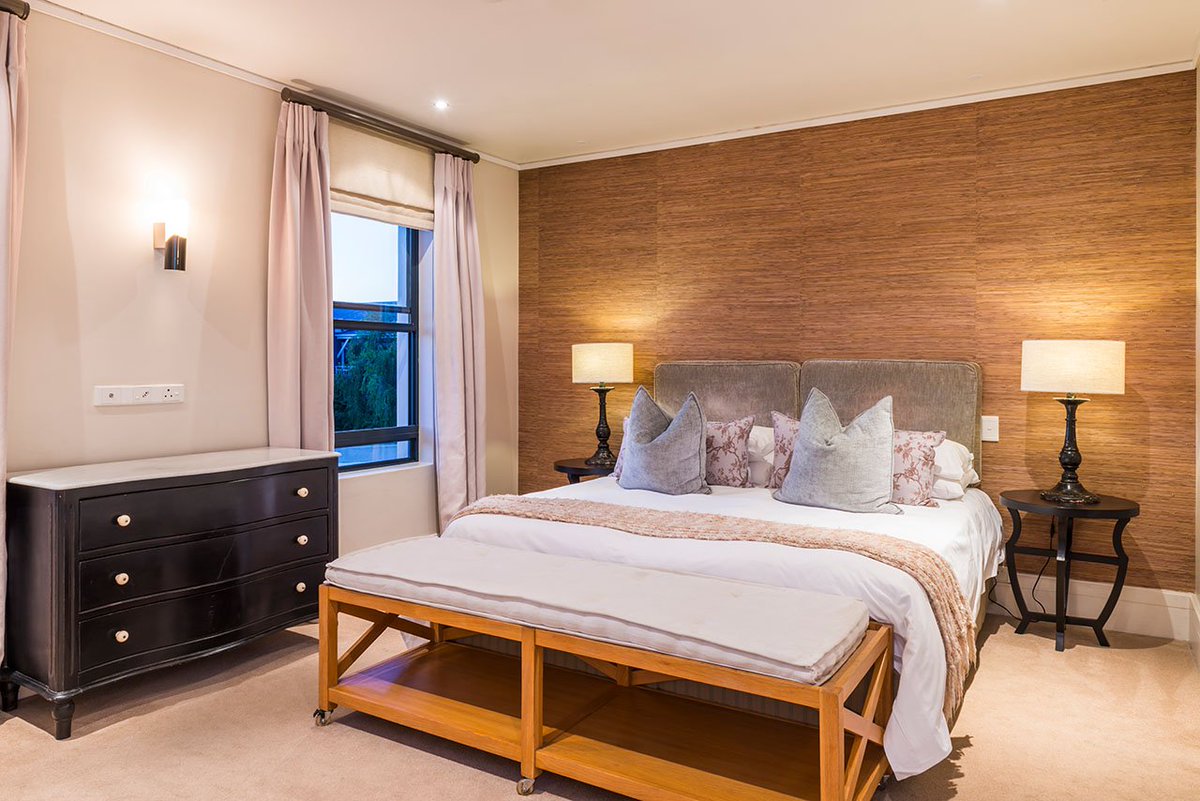 ahahotelslodges's tweet photo. For a limited time only you can enjoy a massive 20% Off the Best Available Rate with @ahatherexhotel.  

Simply enter the PROMO CODE: WEEKLY to book this special ---> https://t.co/BQP9zRdT1H 

 #Stayaha #ahatherexhotel #20OffBAR #Knysna https://t.co/Rjo2ImLnpl