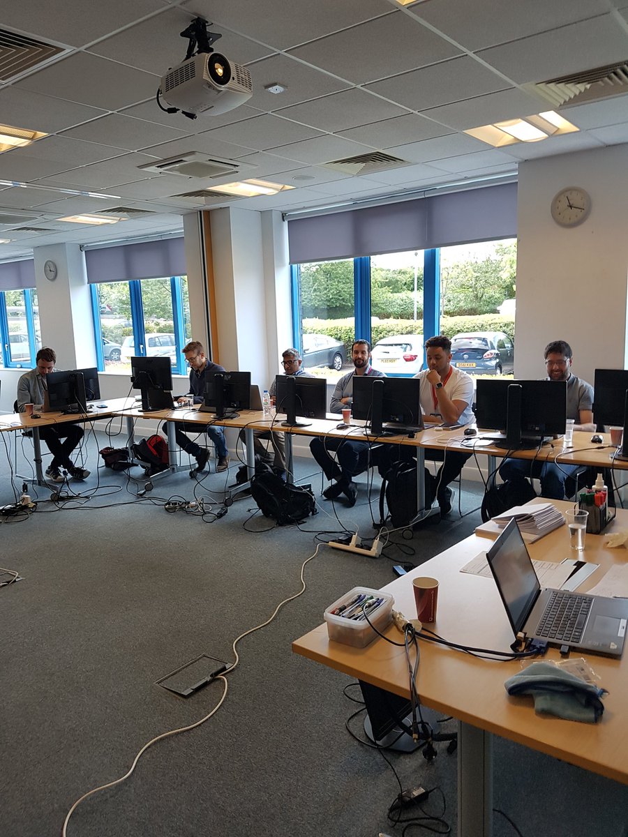 Lou Roberts tweet media