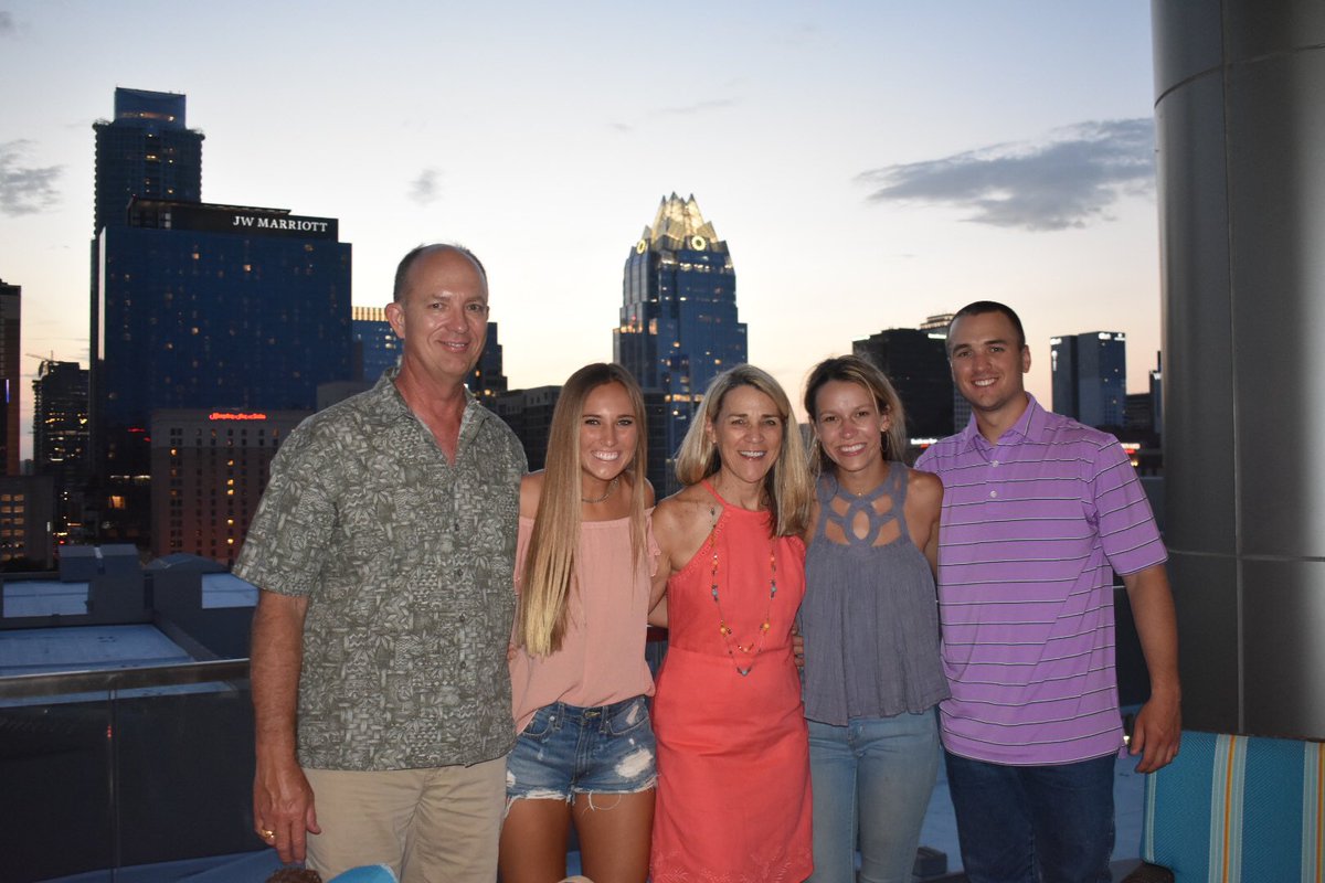 WetmoreIIT's tweet photo. #FamilySelfie #wetmoresummerfun https://t.co/IeHVwStQh9
