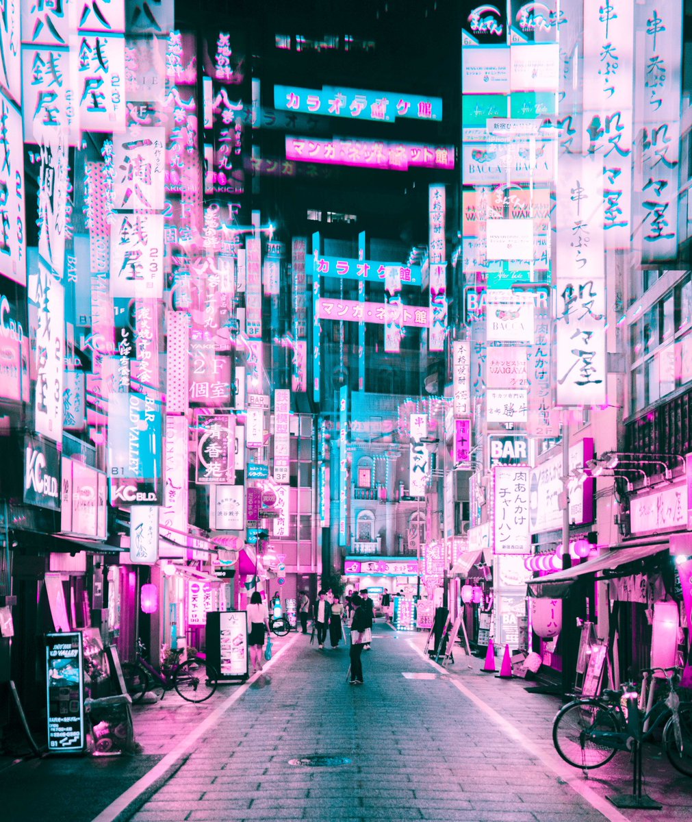 Whilst in Tokyo I've been using a fractal lens to transport today's streets to the year 2049, or perhaps even 2077.
I would love to know what you all think and would massively appreciate any RT's to help get this mini-project out there <3 Would honestly mean the world to me!