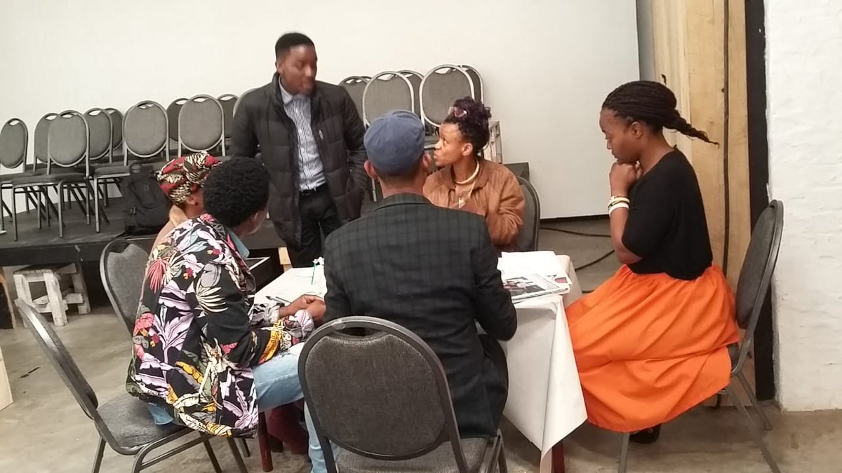 basa_news's tweet photo. Off to a great start #BASAScaleUp delegates engaging & learning in our JHB workshop.
#OwnYourMark
#RMB
#SouthernAfricaArts
@basa_news
@RMB_CIB
@Connect_ZA
@livityafrica
@lessgoodidea https://t.co/ZPXyET35ta