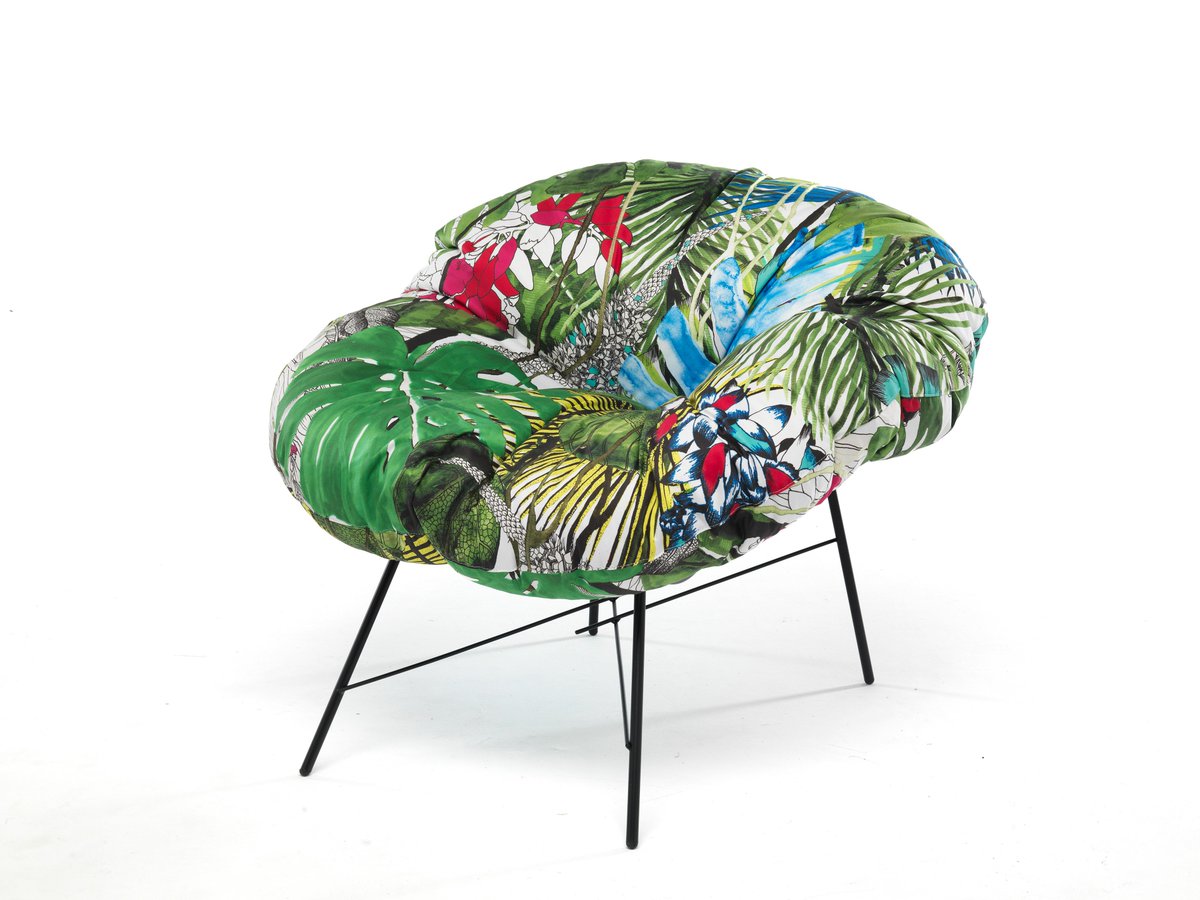 Mogg_Design's tweet photo. CLOSER armchair by mogg | design @dainellistudio #summermood #madeinitaly #italiandesign https://t.co/STqBzd06e9