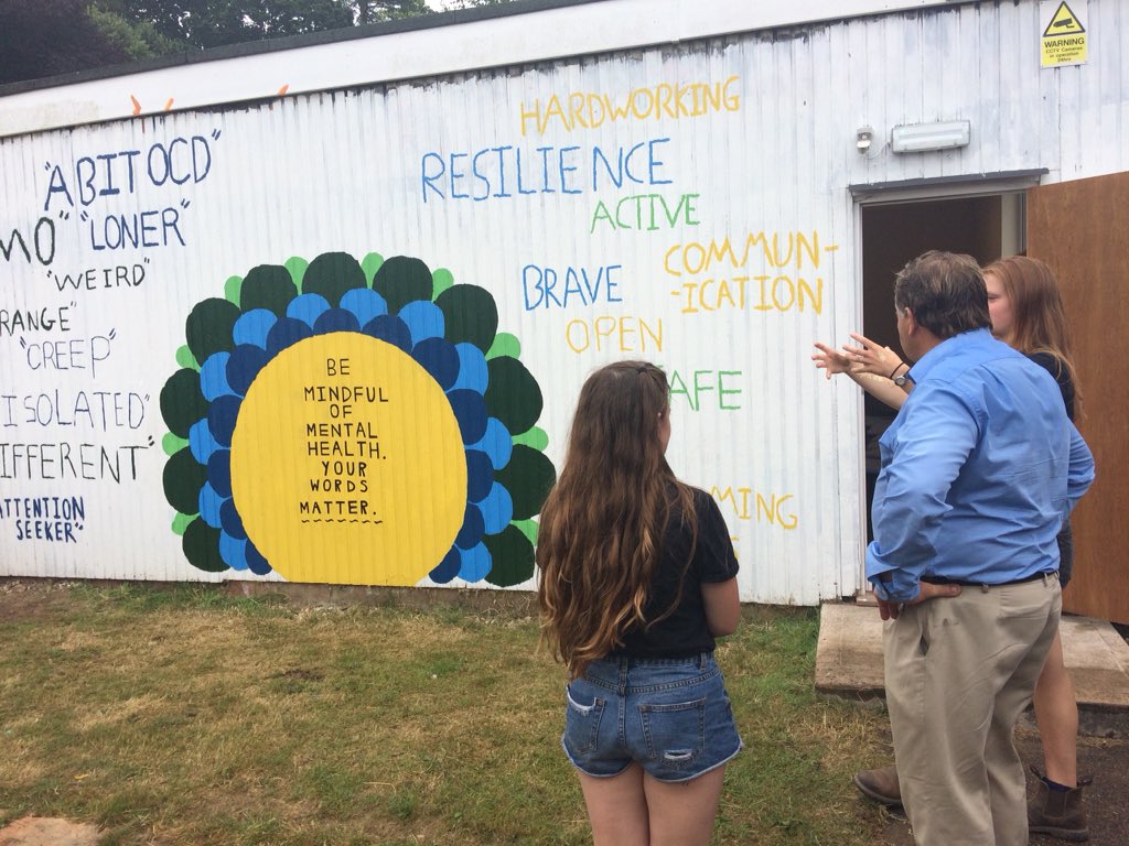 CarlKnightBD's tweet photo. Congratulations to @PetrocNCS &amp; the Tiverton team for a super #SocialActionProject A huge thank you to @neil_parish for your time &amp; continued support of the @NCS ...and for braving the rain! Every cloud has a #NCSYES lining ☀️☀️☀️ https://t.co/FyTaWreVcU