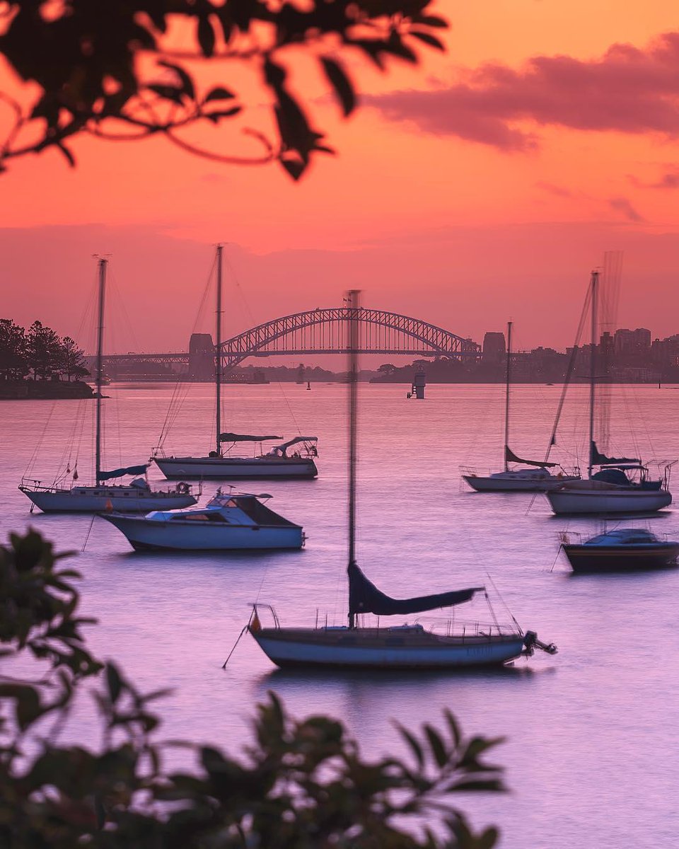 Australia's tweet image. Welcome to the Sydney #sunset spectacular 💗  
(via @svendsania on Sydney's #HermitageForeshoreWalk) #seeaustralia