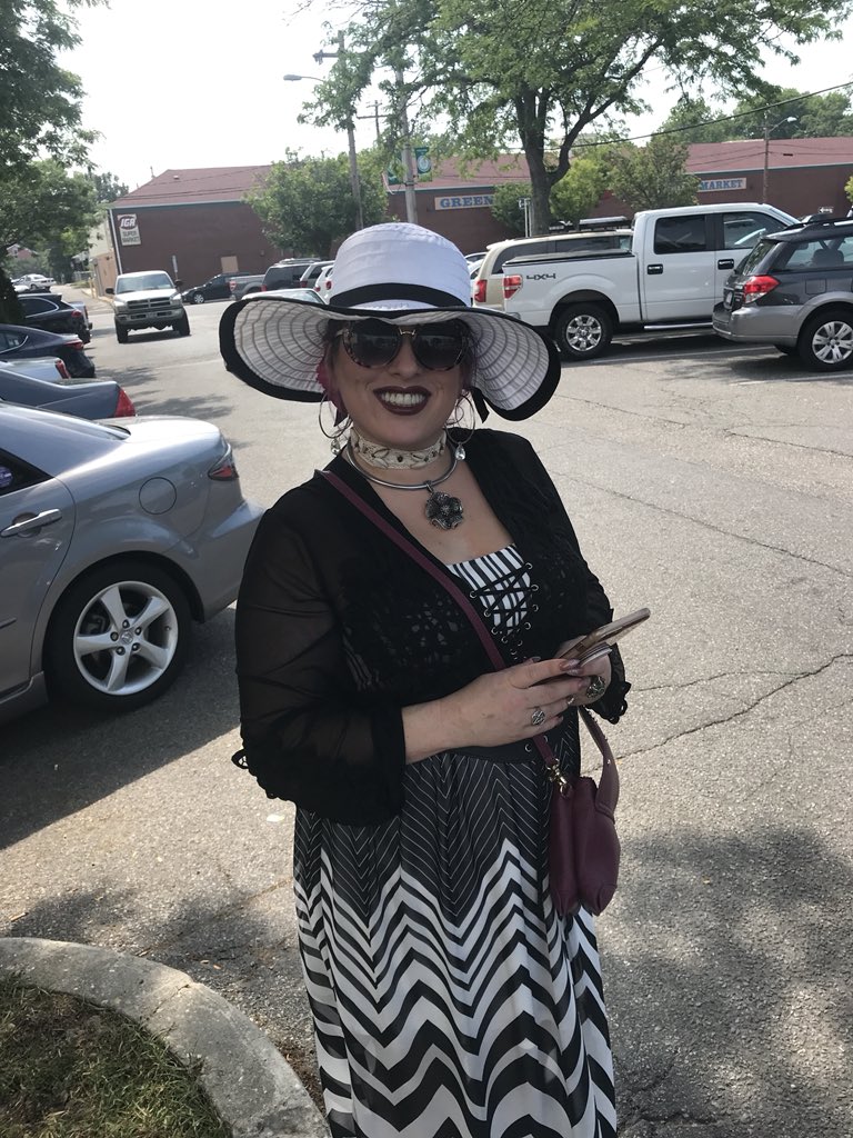 mad_harlot's tweet photo. Good morning. It’s tea Tuesday, put on your big hat. Your big smile and hit the day running #teatuesday #penelopeproper #teatrixoflongisland #letsdotea #TittyTuesday https://t.co/12EqPqOh1c