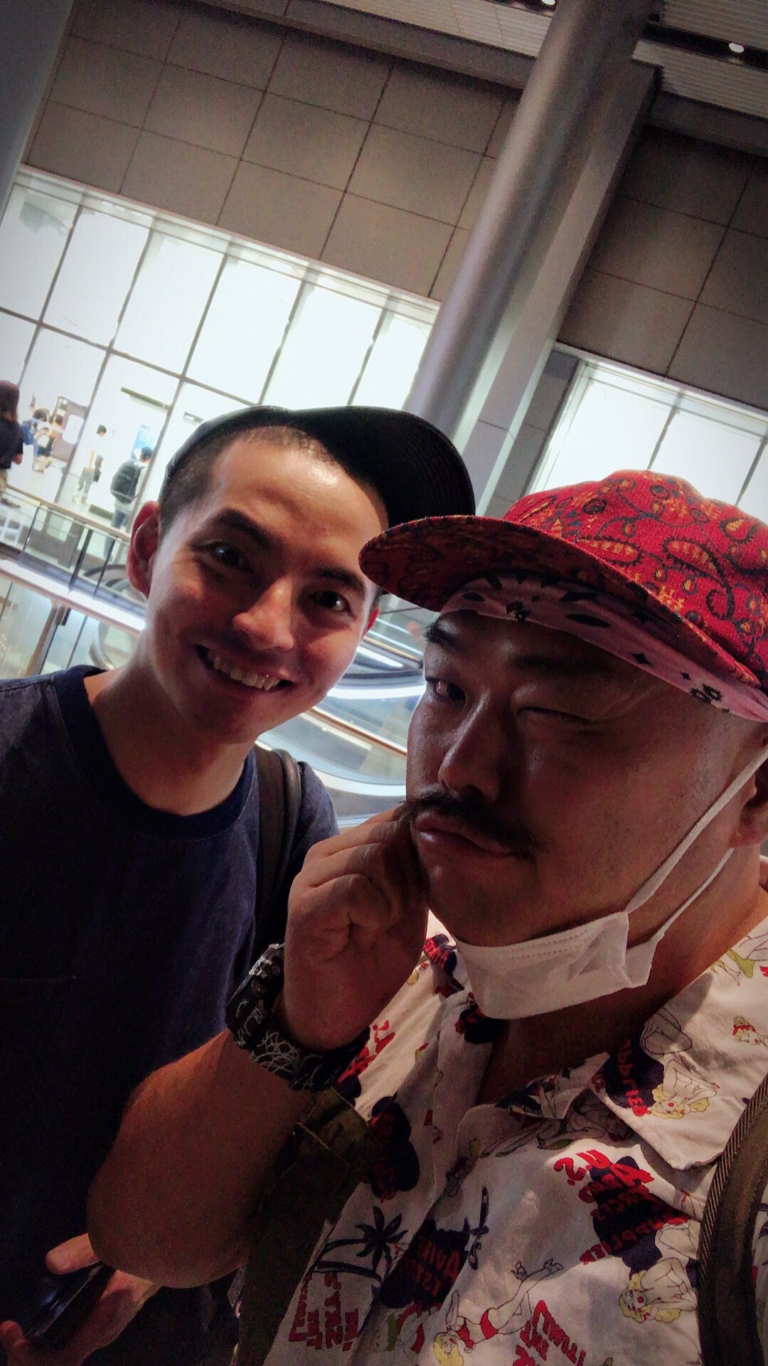 安田大サーカス クロちゃん 子役あがりの落語家さんに会ったしん 代表作のルームランナー落語と自動販売機設置落語が聴きたいしん 三遊亭とむ 末高斗夢 T Co hn5rddis Twitter