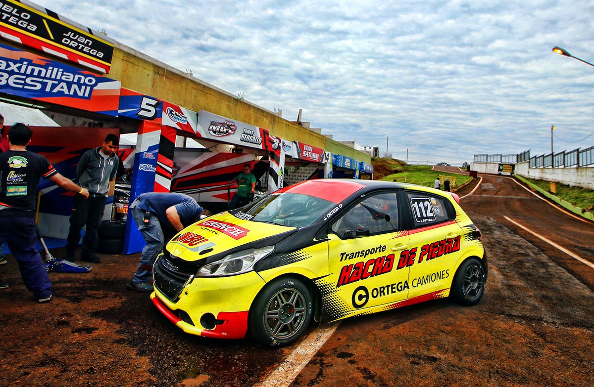 Casi en casa facebook.com/notes/juan-ort… <a href="/prensatn/">TN</a> <a href="/tnracingweb/">Tn Racing web</a> <a href="/LaGacetaTucuman/">La Gaceta de Tucumán</a> <a href="/LannesDani/">TN MAGAZINE</a>