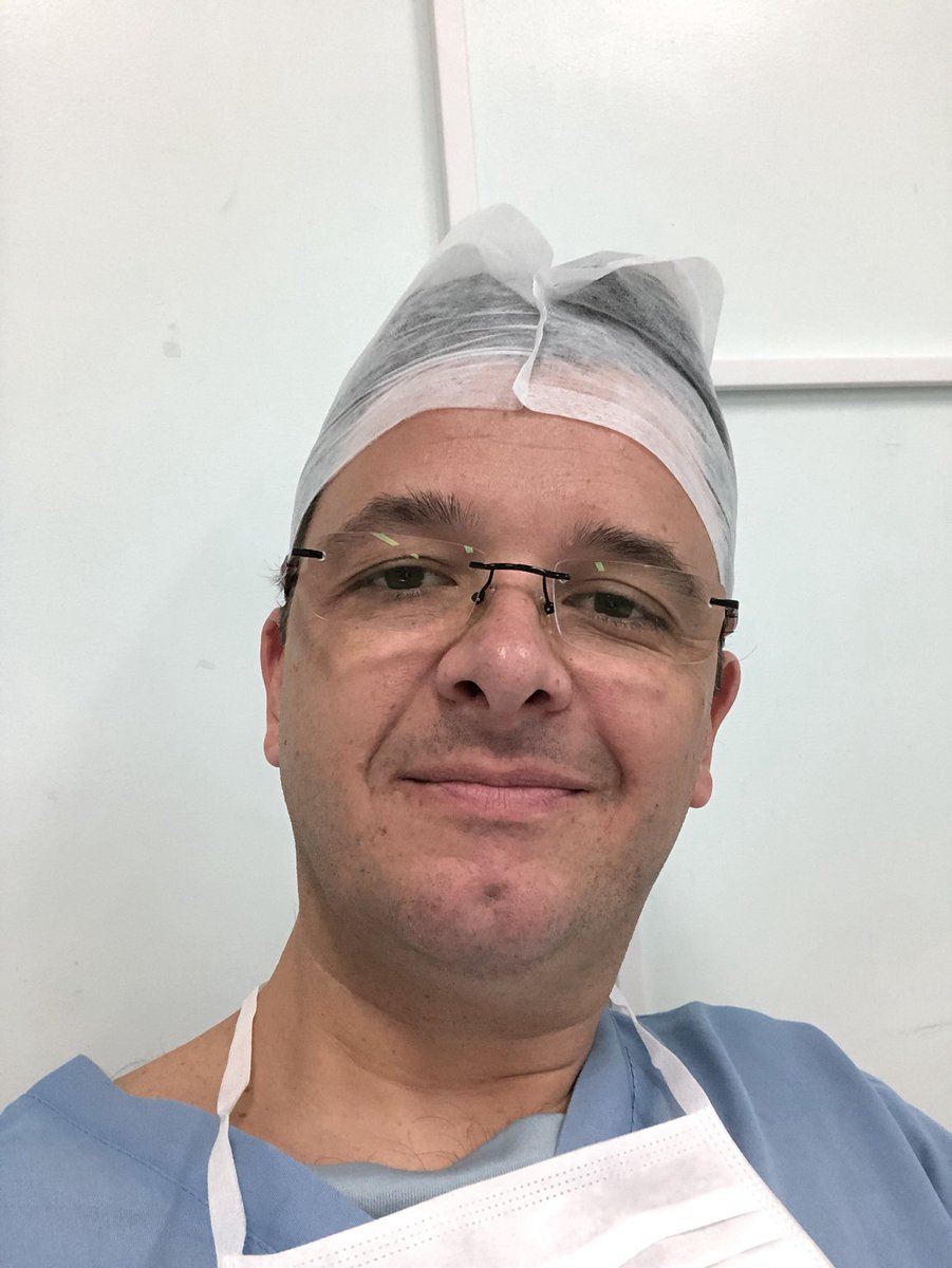 drperali's tweet photo. Bora trabalhar!! Aos cirurgiões honestos, boa semana... #cirurgiaplasticasegura #clinicasilhouette #drperali #SBCP #ISAPS #ABCRC https://t.co/fNKKA1ifKR