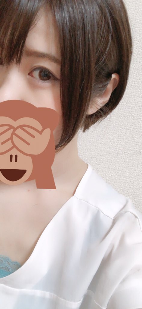 18_reeeeen's tweet photo. 今回はトーンを明るく、
傷んでるとこ(パーマ)を切り。
8月末に、ブリーチかな?
インナーカラーを💁🧡
七尾さんありがとうございます!
(@akirananao )
あえてスタンプで隠す。
くれ、って人いたらLINEくれ( ˘ω˘ )
#Rowll #狸小路 #美容室 https://t.co/y5oCze6vpz