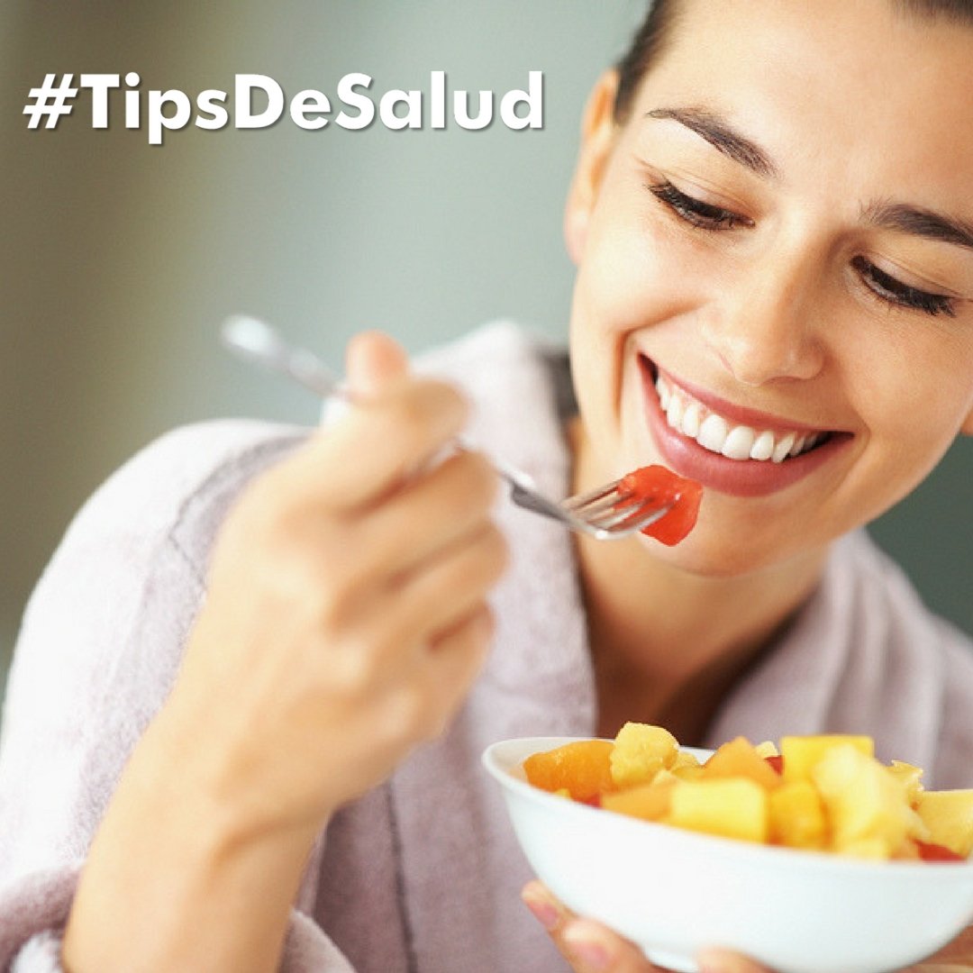 ActivoVAAC's tweet photo. Evita, siempre que puedas, consumir comida pre-elaborada o industrial, y elige de manera regular alimentos naturales, poco o nada procesados. #TipsDeSalud https://t.co/OdKiIaKdDb
