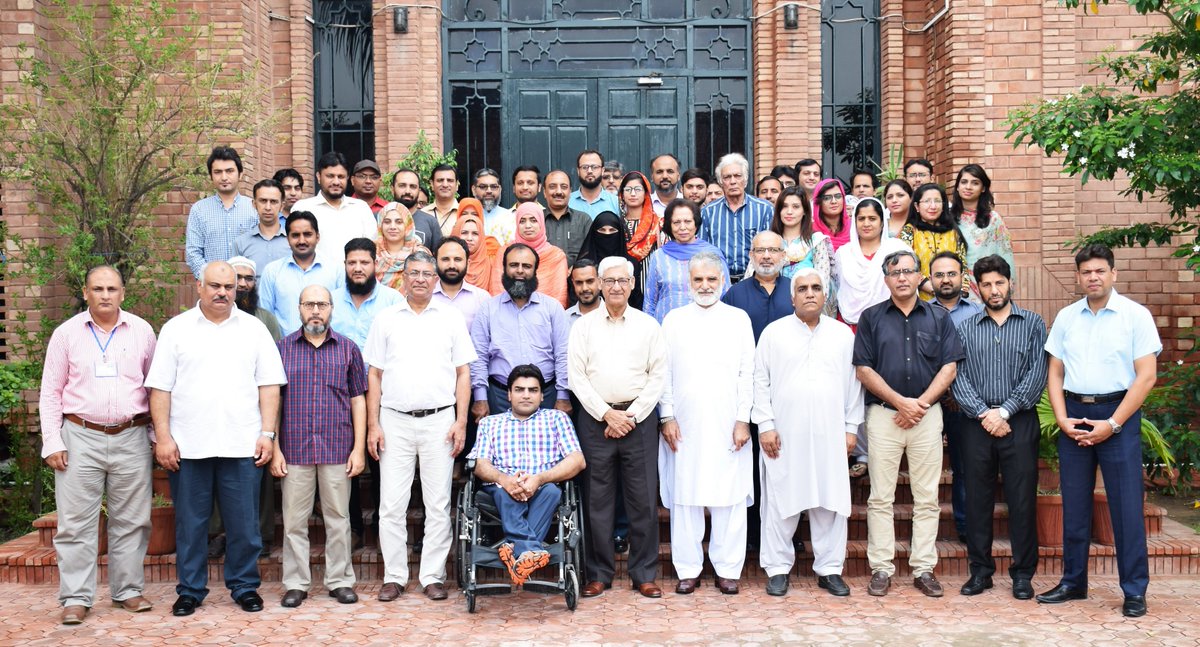 VUPakistan's tweet image. Student Week2018 Launching Ceremony held at VU.  

Details: vu.edu.pk/NewsDetails.as… 
#VirtualUniversity #StudentWeek2018  #StudentWeek