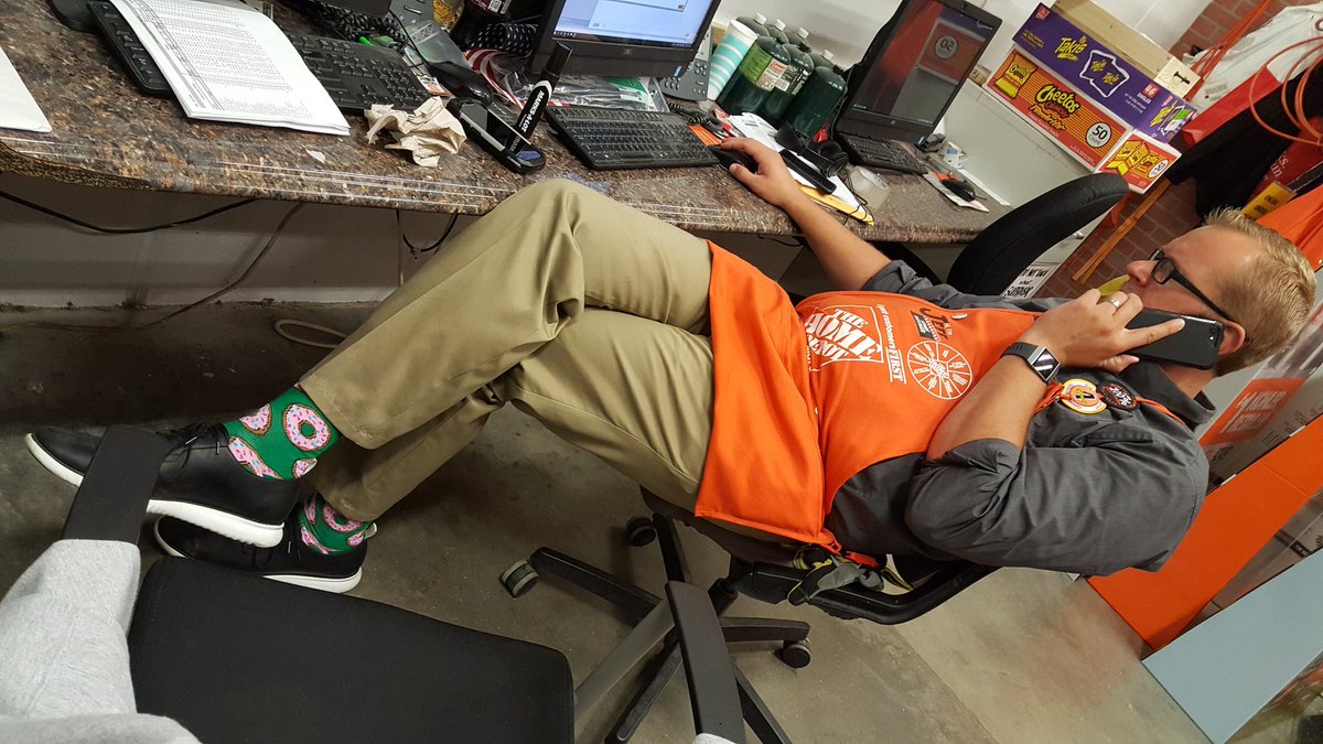 1SheilaSmith's tweet photo. The boss in the office relaxing and you look down at his socks, can't help but to laugh. https://t.co/tZN67ia0zo