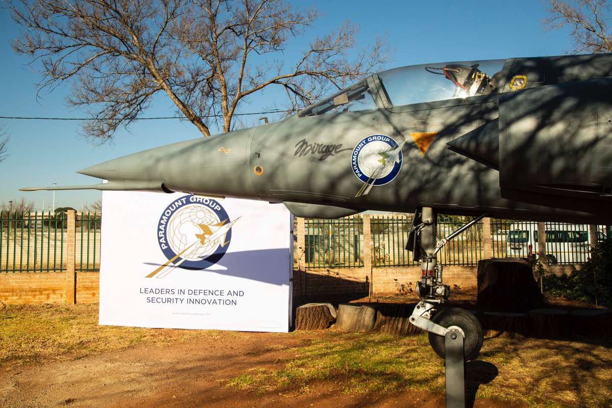 ParamountGroup1's tweet photo. Learners from Rhodesfield School of Engineering in front of a Mirage V aircraft donated by @ParamountGroup1 to mark the official launch of the School of Specialisation in Aviation. Read all about it: https://t.co/uzvQ6Vrsyg @EducationGP @GautengProvince https://t.co/C5PP0uYIHF