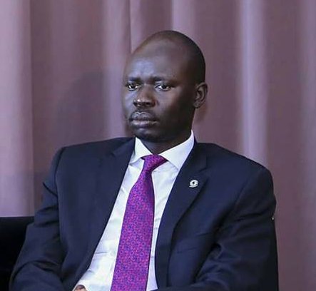 Prominent academic &amp; activist Dr Peter Biar Ajak, arrested on 28 July is still being held w/out access to a lawyer &amp; w/out being told why he was arrested.Please ask South Sudanese authorities to #FreeAjak immediately or charge him with a recognizable crime
amn.st/6015DsoPN