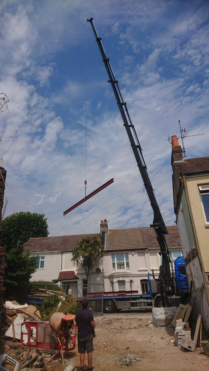 The new way to lift in steel work 👌