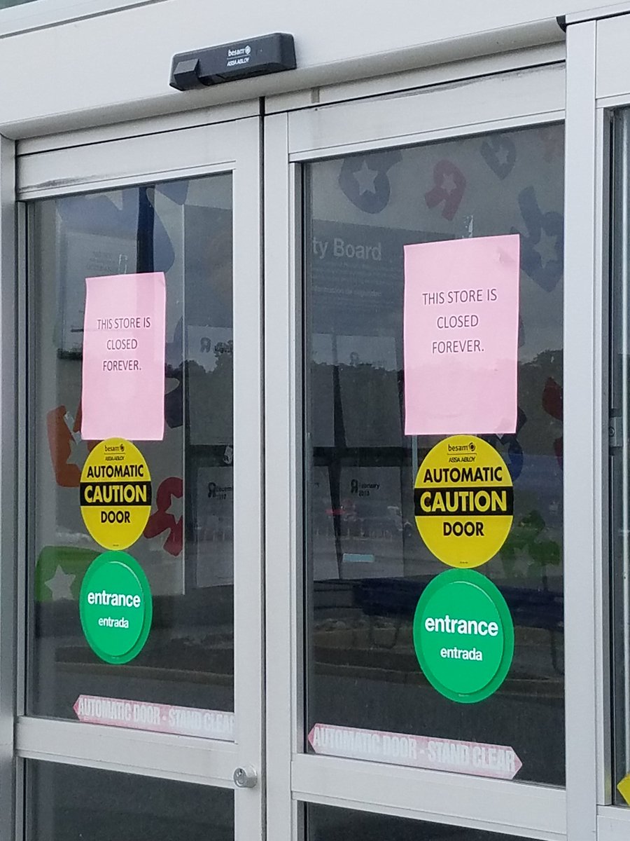 Wish_Pony's tweet photo. On the door of the local #toysrus :( #nostalgia https://t.co/LXhkk7BpJO