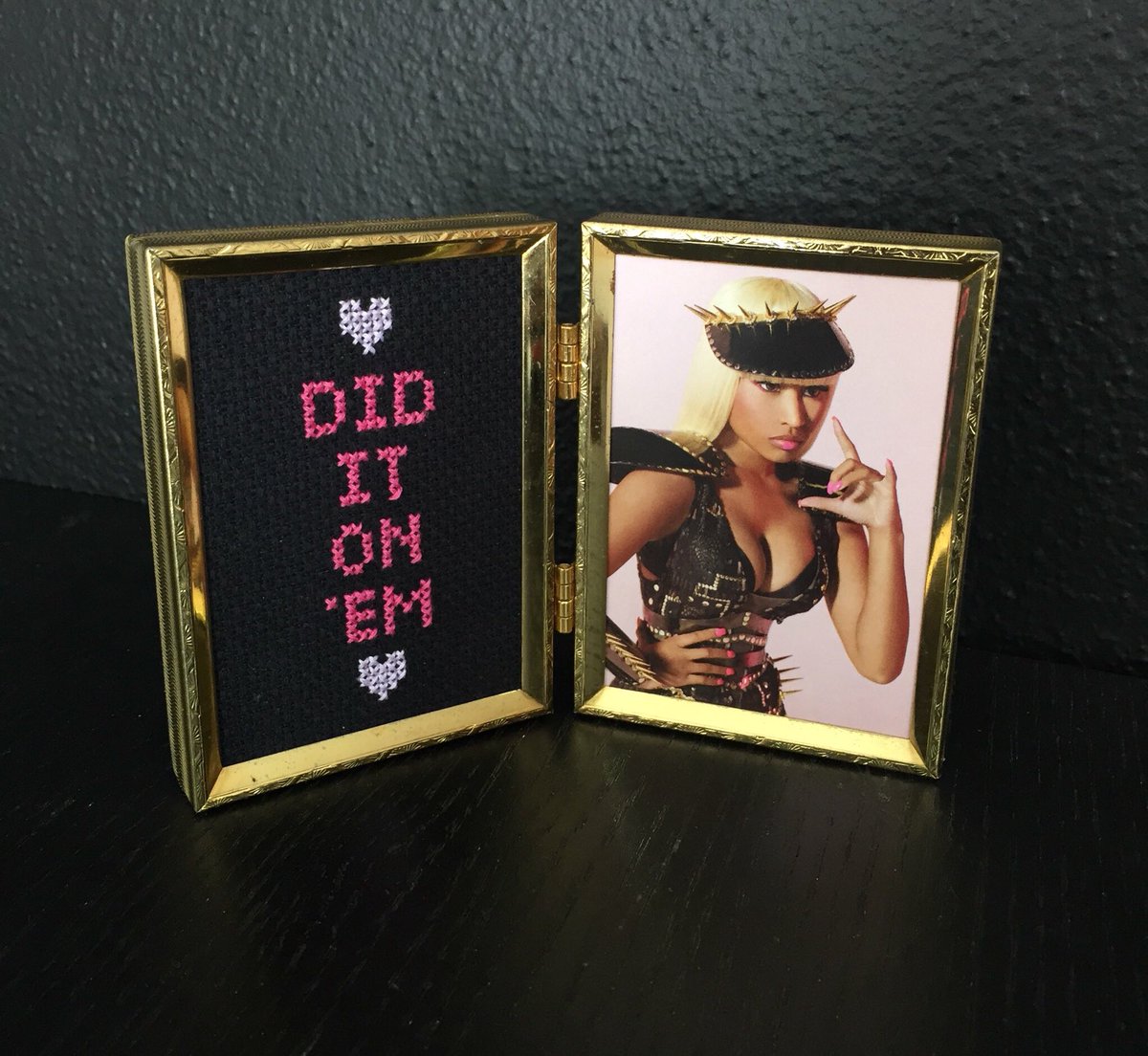 ritarichstitch's tweet photo. 💕put ya numba 2’s in the air if u💕 https://t.co/xLmeKnXJbo