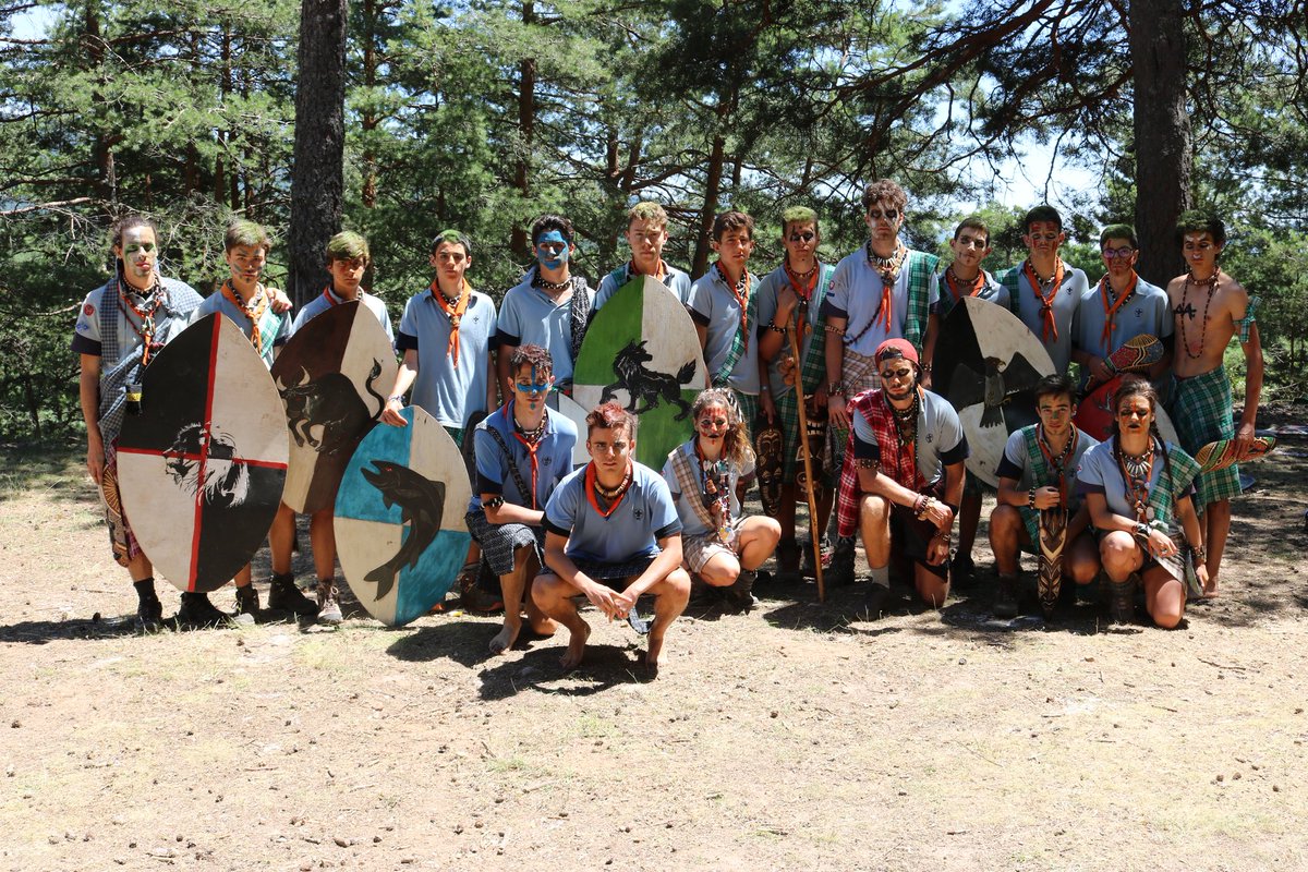 También algunas de las fotos del pase a Escultas! drive.google.com/folderview?id=…