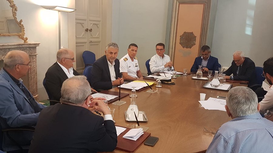 Fipsas1942's tweet photo. Per la prima volta la #PescaSportivaeRicreativa sarà praticabile anche nei #porti toscani grazie ad un #protocollo d'intesa firmato con la #RegioneToscana e le autorità portuali.
Leggi la news 👉 https://t.co/WRFqZ9pERw 🎣
#Fipsas #Fiops #ArciPescaFisa #GuardiaCostiera https://t.co/HS90Ejxbn9