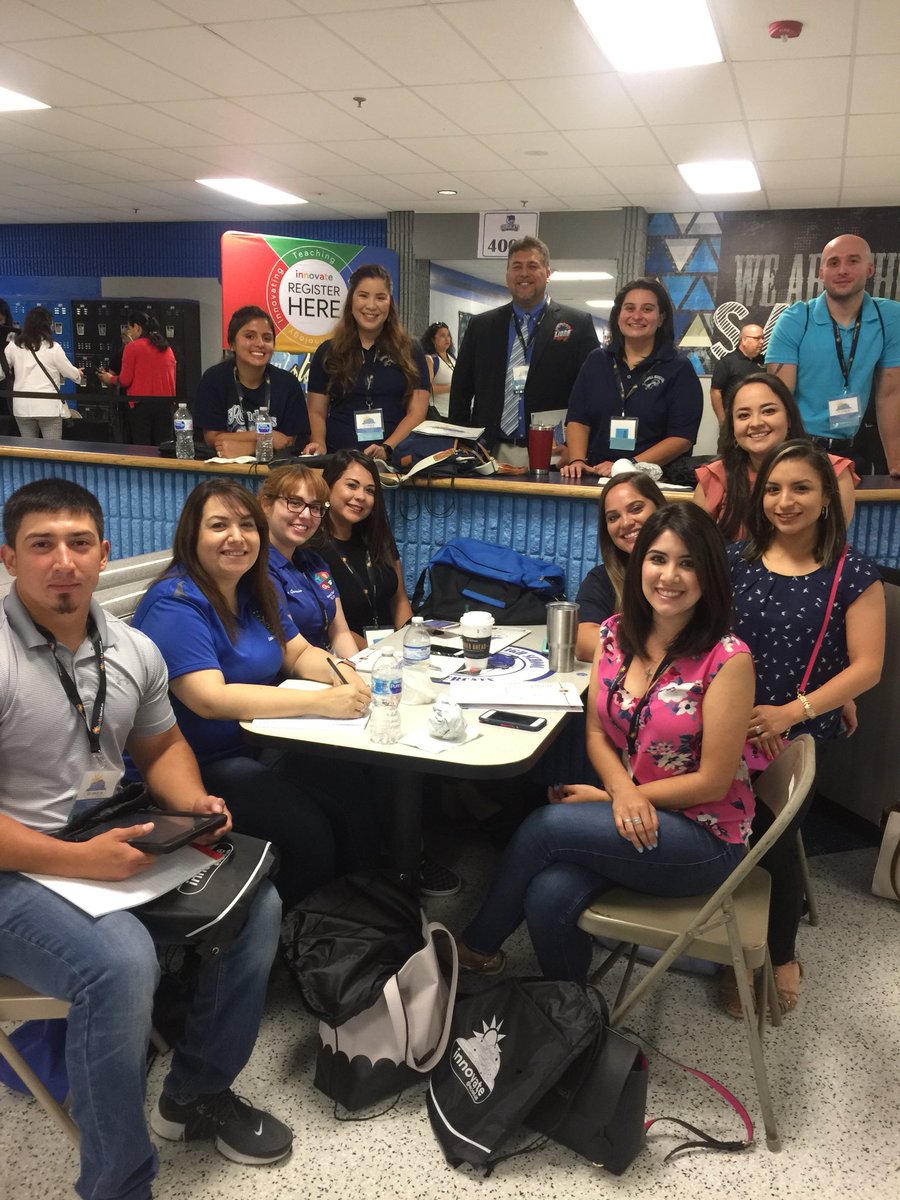er_garza252's tweet photo. HMS@E.C.I.S.D. 7th annual Innovate  conference !! Lions 🦁 on the technology prowl!! 💪🏼 https://t.co/fuK5LT5K1w