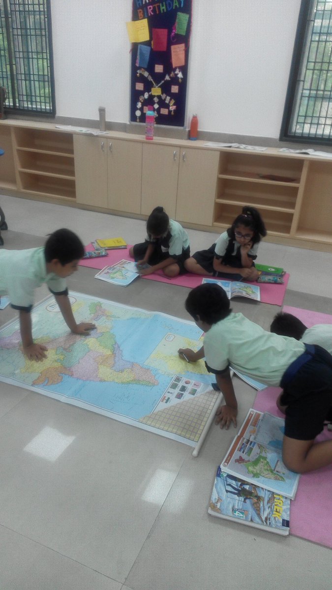 VesraMehak's tweet photo. #S.S.T.Activity#ExploreTheWorld#Grade4#LocateDesert#Plateau#coastalAreasOnPoliticalMapOfIndia#LearningWhileObserving#😋 https://t.co/YovbXZ04dl