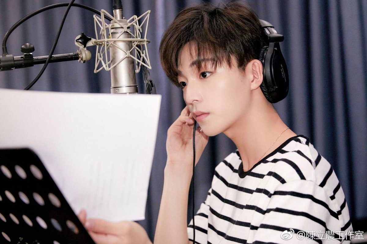 onlylinong's tweet photo. 180731 #陈立农 #ChenLinong office's Weibo update https://t.co/AtKEPUgMuq