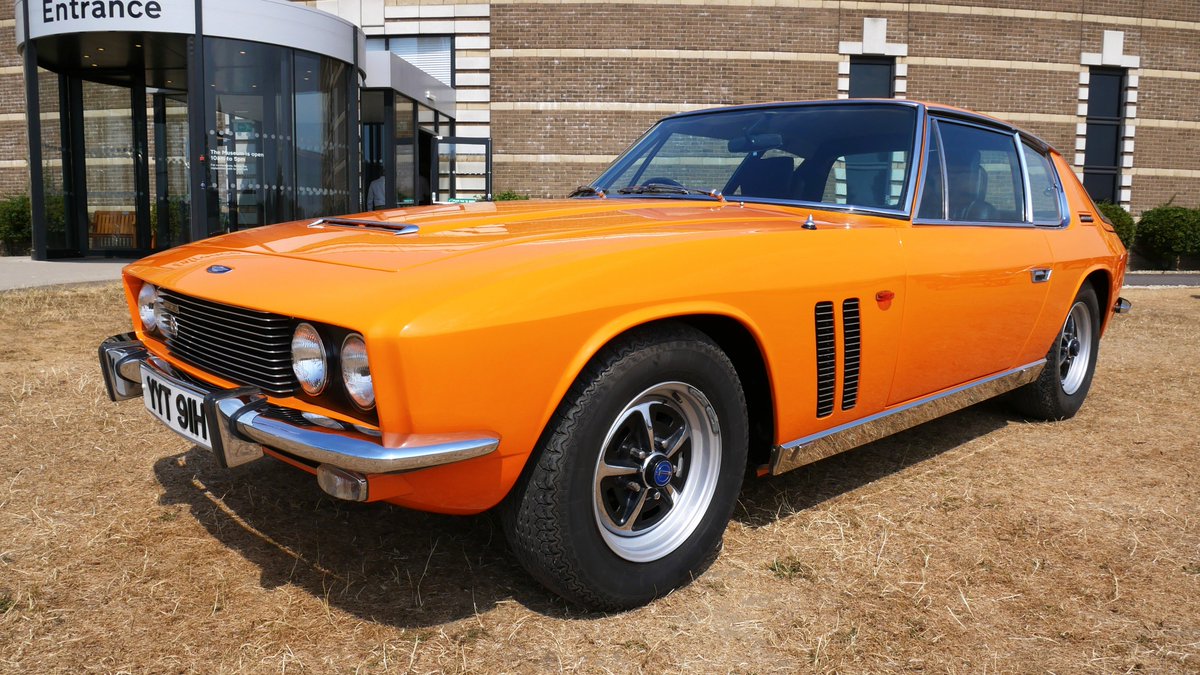 BMMuseum's tweet photo. NEW at the @BMMuseum. A 1970 #JensenFF series II painted in the distinctive colour, Mango.
This vehicle is on loan from The Jensen Museum, whose Curator, Ulric Woodhams, is pictured with the car along with the @BMMuseum's Curator, Stephen Laing @CandSCmagazine #classiscar https://t.co/gQnJwDapl2