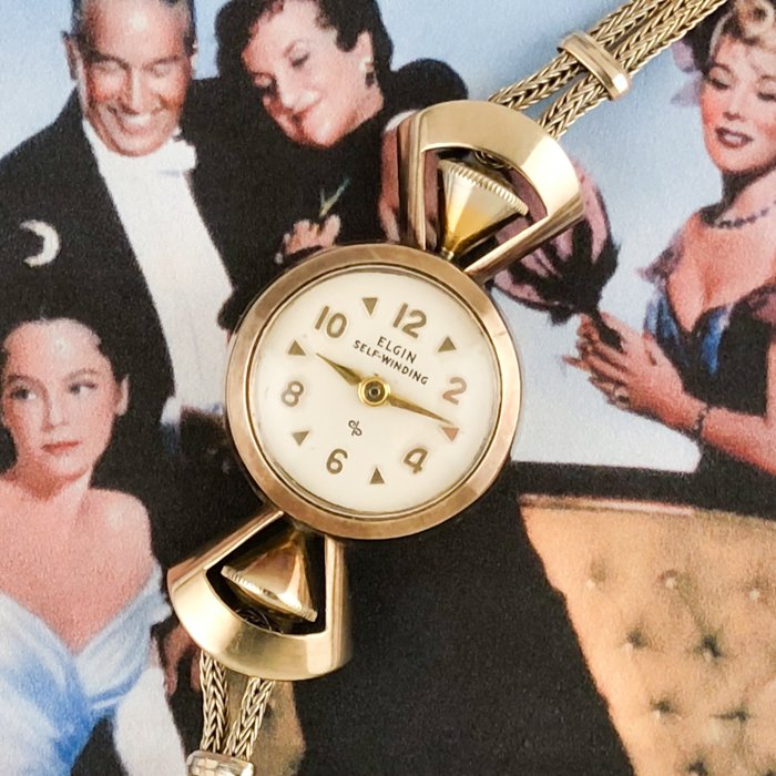 FatherTimeIL's tweet image. This Ladies Elgin Hourglass Automatic is the only one of these watches we have ever had let alone seen. Suffice it to say that it is extremely rare! ow.ly/nNkR30kJnFG #fathertimeantiques #watches #antiques #chicago #restoration