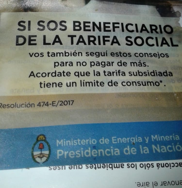 CaPopovsky's tweet photo. Alguien conoce los límites de consumo de gas para ser beneficiario de la tarifa social? https://t.co/AXFxWE8R3r