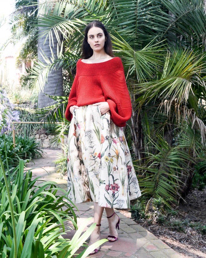 nyfw's tweet photo. Summer flowers 🌸 Scenes from @oscardelarenta’s garden party at Lotusland in Santa Barbara where the American fashion house recently displayed their fall collection #odlrfall2018 https://t.co/URFzscVBhm