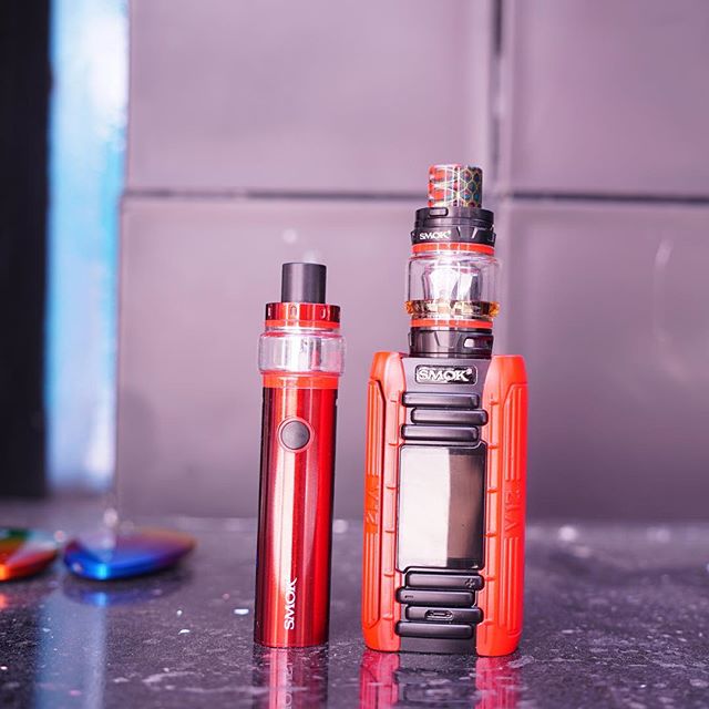vaporldotcom's tweet image. Summer is red 💓
~
So enjoy this summer with red 🔥#E-PrivKit &amp;amp; #VapePen22 #LightEdition🔥
~
Best Price:
☁☁☁Vape Pen 22 Light Edition: $18.35 - bit.ly/2IEZQMW
~
#Vaporl #SMOK #smokepriv #smokvapepen22 #vapepen22lightedition #eprivkit #vapelife #vapenation #vapedaily