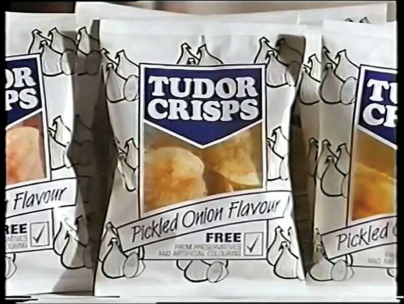 seventiesuk's tweet photo. Who remembers Tudor Crisps? https://t.co/4lXJfoQ1V9